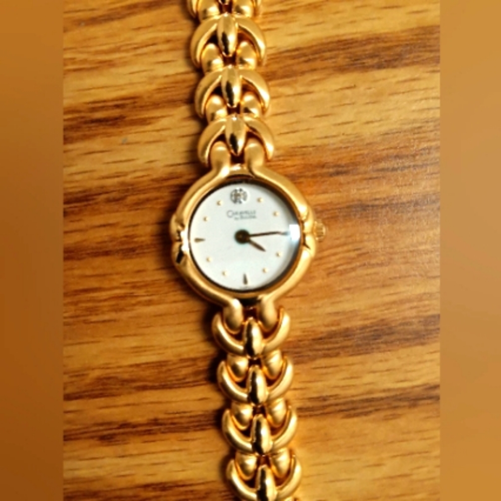 Caravelle by Bulova Women's solid Gold Watch